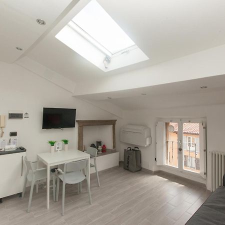 Amazing And New Penthouse In City Center Milano Eksteriør billede