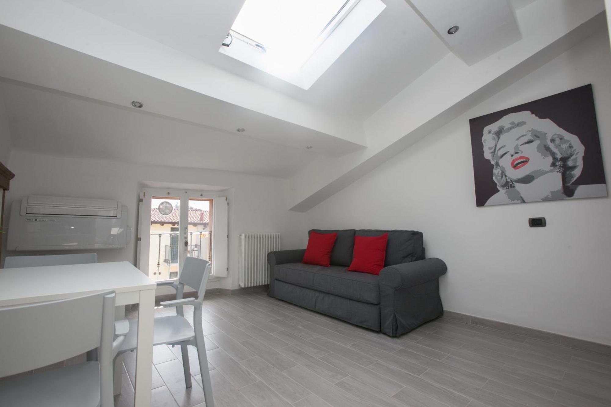 Amazing And New Penthouse In City Center Milano Eksteriør billede